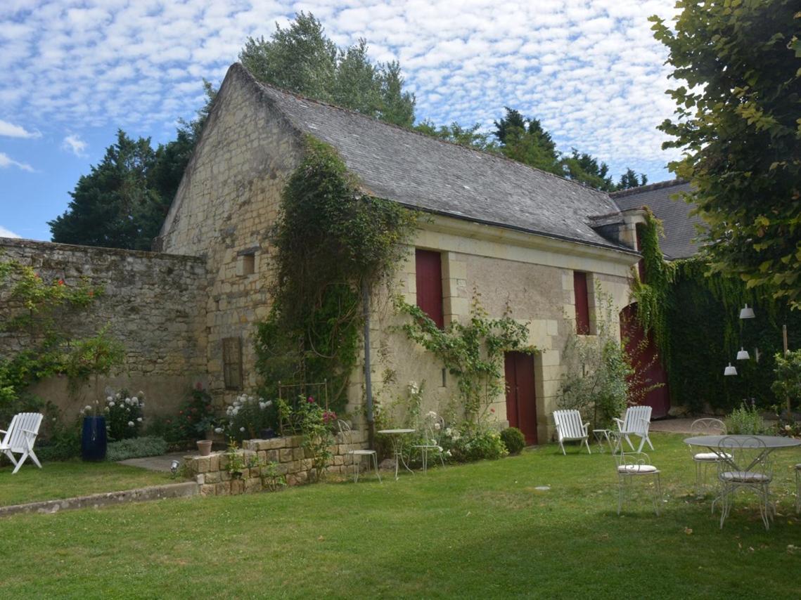 ลา เปเนอแซ Villa Beaumont-en-Veron ภายนอก รูปภาพ